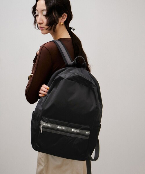 ADAM ET ROPE'（アダムエロペ）の「【LeSportsac for ADAM ET ROPE'】Exclusive Classic Everyday BP（バックパック/リュック・レディース・ブラック・F）」の9枚目の写真