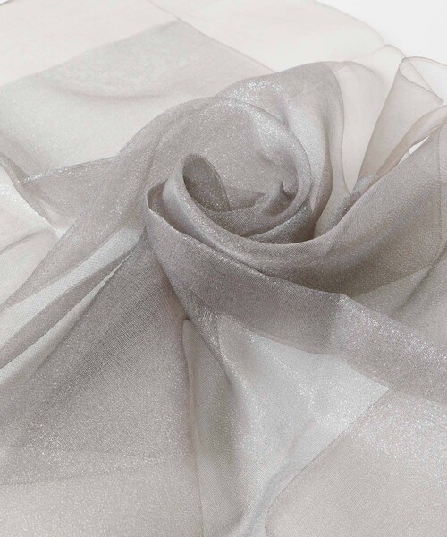 URBAN RESEARCH ROSSO（アーバンリサーチロッソ）の「ラメシルクストール（ストール/ショール・レディース・GRAY・FREE）」の4枚目の写真