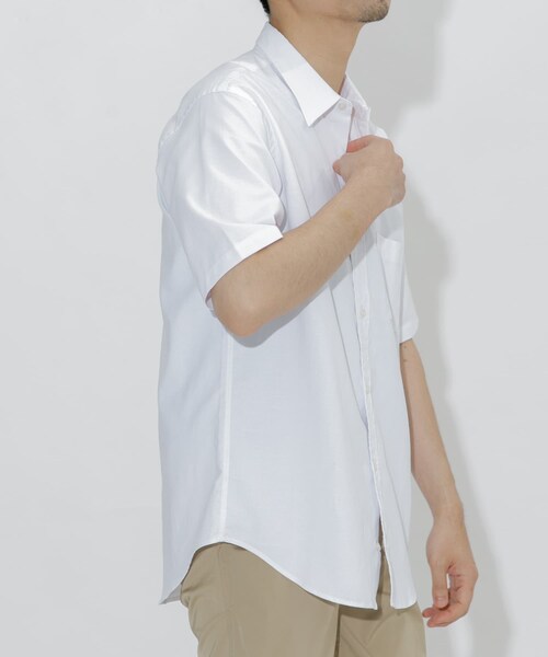 URBAN RESEARCH ROSSO（アーバンリサーチロッソ）の「『防シワ』『XLサイズあり』ハイパフォーマンスリネンレギュラー半袖シャツ（シャツ/ブラウス・メンズ・BEIGE/WHITE/BLACK/NAVY/KHAKI/BLK STRIPE/BLK CHECK・S/M/L/XL）」の20枚目の写真