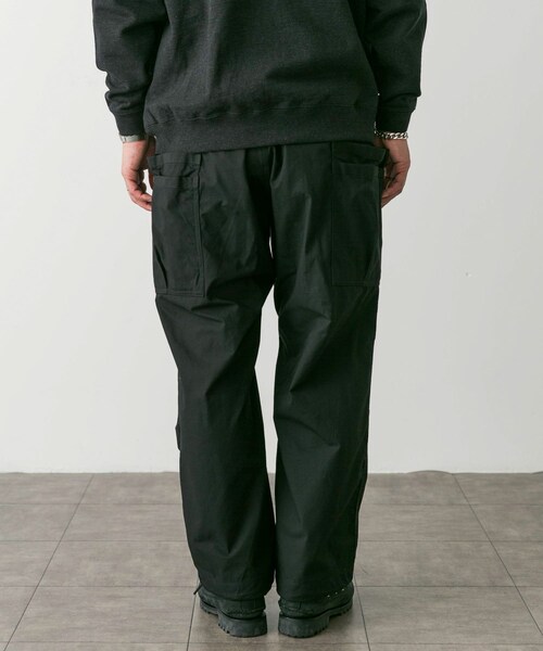URBAN RESEARCH DOORS(アーバンリサーチドアーズ)の「SASSAFRAS Overgrown Pants(その他パンツ・メンズ・Black/Gray・S/M/L)」の6枚目の写真