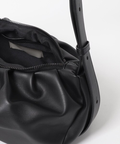 THE GOODLAND MARKET（ザグッドランドマーケット）の「ALICE MARTHA　ERIN（ショルダーバッグ・レディース・IVORY/BLACK/BLUE/SILVER・Free）」の15枚目の写真