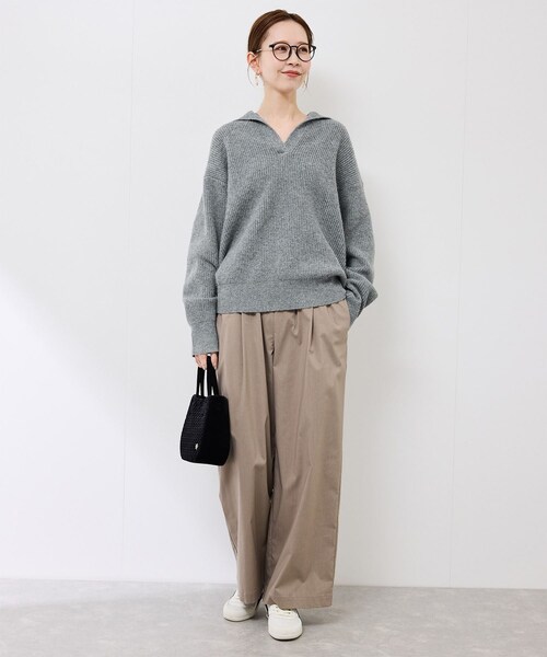ROPE' PICNIC(ロペピクニック)の「スキッパーポロニットプルオーバー/イージーケア(ニット/セーター・レディース・グレー/オフホワイト/ダークグリーン/ネイビー・F)」の6枚目の写真