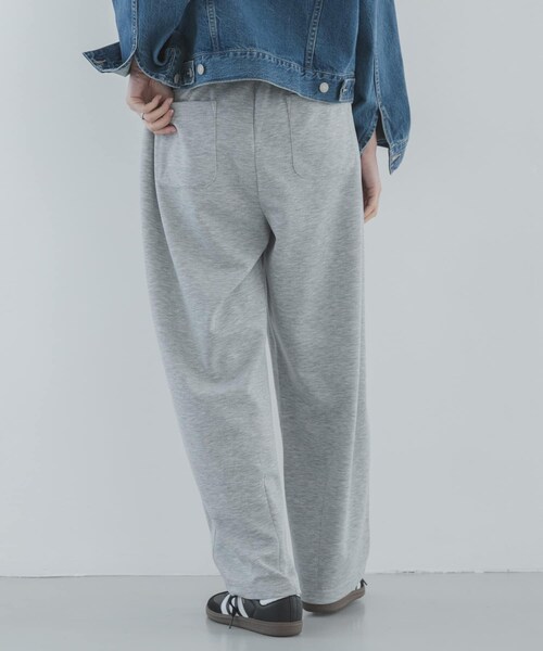 URBAN RESEARCH Sonny Label（アーバンリサーチサニーレーベル）の「メルティスウェットバレルパンツ（スウェットパンツ・レディース・グレー/ネイビー・Free）」の6枚目の写真