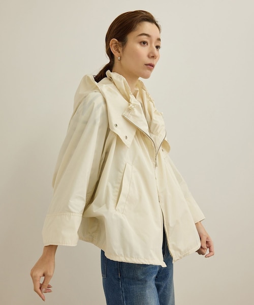 ROPE'（ロペ）の「シルク混タフタギャザーマウンテンパーカー/イージーケア（マウンテンパーカー・レディース・ブラック/オフホワイト・36/38）」の18枚目の写真