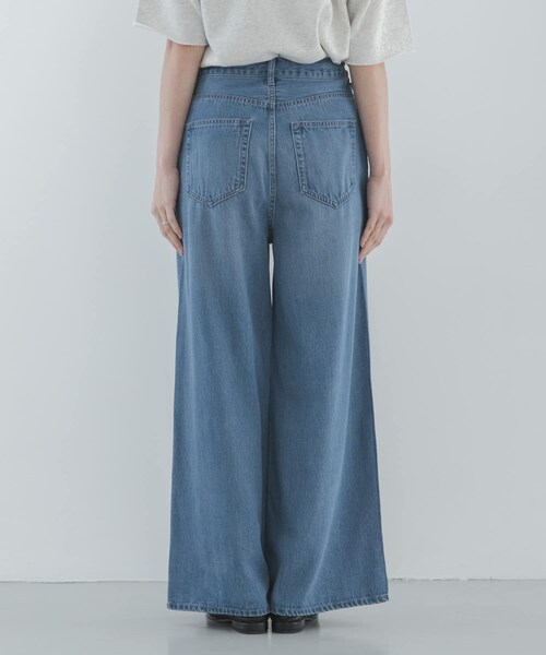 URBAN RESEARCH Sonny Label（アーバンリサーチサニーレーベル）の「リヨセルコットンドロストワイドデニム（デニムパンツ・レディース・インディゴ/ライトインディゴ・34/36/38）」の4枚目の写真