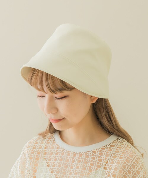 SMELLY（スメリー）の「フロントラインフェイクレザーハット（ハット・レディース・BLK/IVO・-）」の5枚目の写真