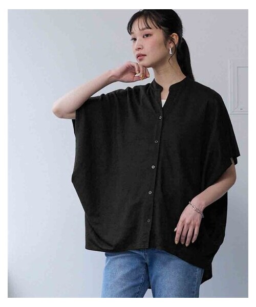 nissen（ニッセン）の「＜大きいサイズ＞涼やか美ラクRUタッチバンドカラードルマンスリーブチュニックブラウス（接触冷感・抗菌防臭・UVカット・遮熱）（シャツ/ブラウス・レディース・黒/チャコールグレー/グレージュ/オフホワイト×黒系ストライプ・L~LL相当/3L~4L相当/5L~6L相当/8L相当/10L相当）」の12枚目の写真