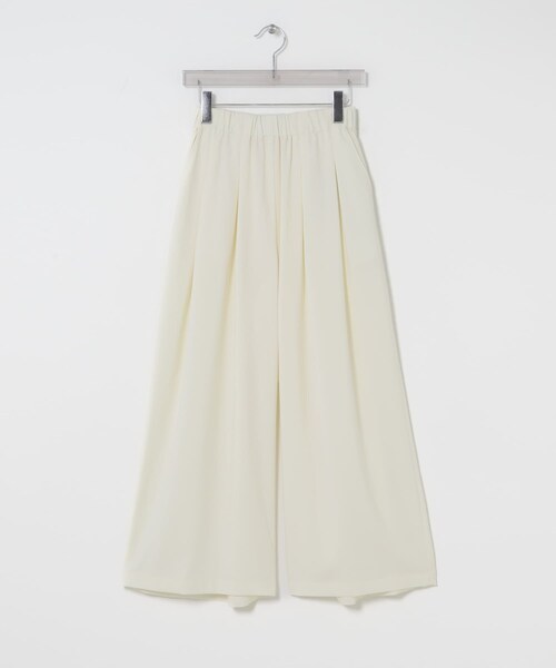 URBAN RESEARCH(アーバンリサーチ)の「ストレッチタックギャザーワイドパンツ(その他パンツ・レディース・OFF WHITE/BLUE/CHARCOAL・36/38)」の12枚目の写真