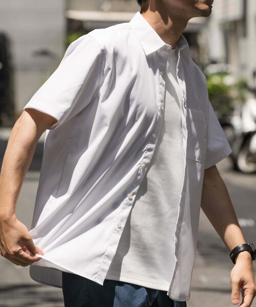 URBAN RESEARCH ROSSO（アーバンリサーチロッソ）の「『防シワ/防臭』『XLサイズあり』ハイパフォーマンスブロード半袖シャツ（シャツ/ブラウス・メンズ・SAX/WHITE/NAVY/KHAKI/BLK CHECK/BLK STRIPE・S/M/L/XL）」の9枚目の写真