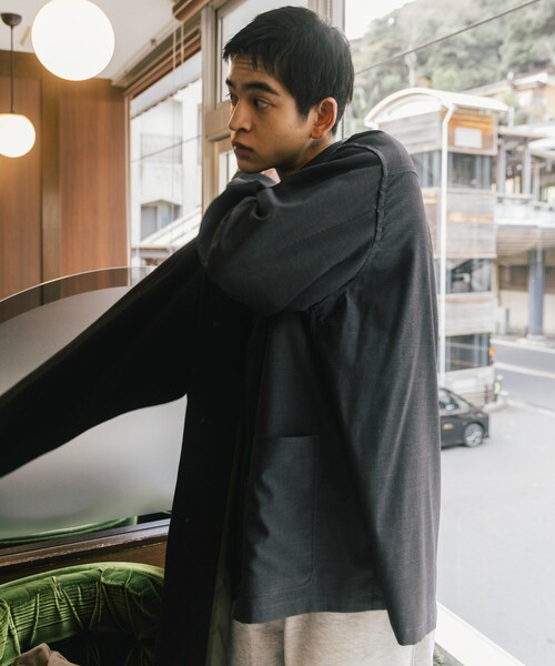 URBAN RESEARCH（アーバンリサーチ）の「THE DAY　WOOL SILK CHORE JACKET（カバーオール・メンズ・BLACK/CHARCOAL・1/2）」の7枚目の写真