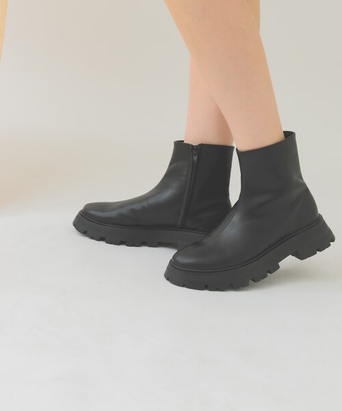 RODE SKO（ロデスコ）の「4センチオーバーソールブーツ（ブーツ・レディース・GYSH-BROWN/BLACK・36/37/38）」の18枚目の写真