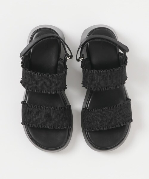 KBF（ケイビーエフ）の「シャーリングベルトサンダル（サンダル・レディース・CREAM/BLACK・36/37/38）」の15枚目の写真