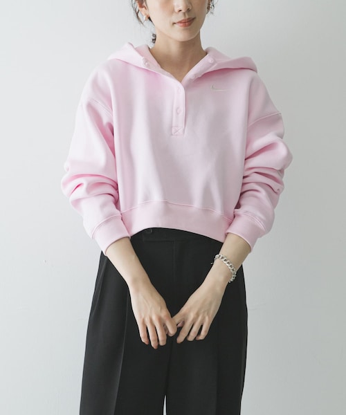 URBAN RESEARCH（アーバンリサーチ）の「NIKE　PHNX FLC OS CRP HNL（パーカー・レディース・663 PINK/010 BLACK/043 P PT/133 SAIL/502 TATTOO・M）」の5枚目の写真