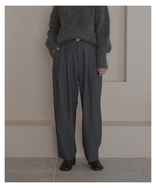 nissen（ニッセン）の「【sail】タックテーパードパンツ（パンツ・レディース・グレー/アイボリー・P58/P61）」の8枚目の写真