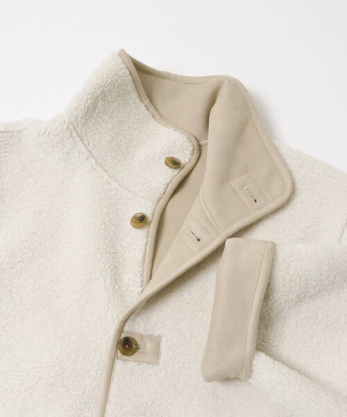 URBAN RESEARCH(アーバンリサーチ)の「ECOPELフェイクムートンリバーシブルコート(ムートンコート・レディース・IVO×CML/BRN×BRN/OFF×GREGE・Free)」の14枚目の写真