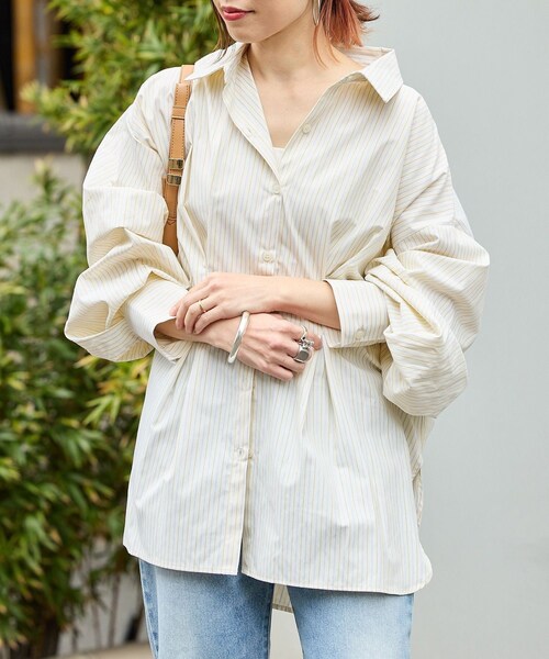 VIS（ビス）の「【WEB限定】ウエストタックシャツ（シャツ/ブラウス・レディース・ホワイト/ブルー系/ピンク/イエロー・F）」の5枚目の写真