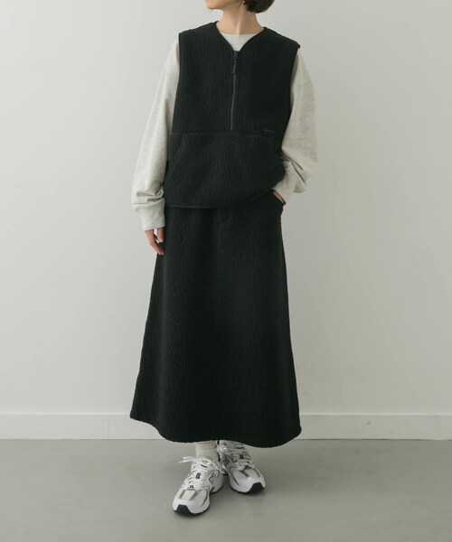 URBAN RESEARCH DOORS(アーバンリサーチドアーズ)の「『別注』Snow Peak Apparel×DOORS ThermalBoa FleeceVest(ベスト・レディース・グレー/ブラック・FREE)」の11枚目の写真