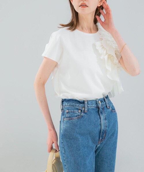 URBAN RESEARCH ROSSO（アーバンリサーチロッソ）の「フリルドッキングTEEブラウス（Tシャツ/カットソー・レディース・OFF WHITE/GRAY/BLACK・Free）」の5枚目の写真
