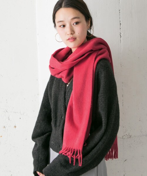 URBAN RESEARCH（アーバンリサーチ）の「HILLTOP　ラムズウールアンゴラストール∴（ストール/ショール・レディース・POMEGRANA/ANTLER/BAMBOO/CLA DENIM/NAVY・one）」の6枚目の写真