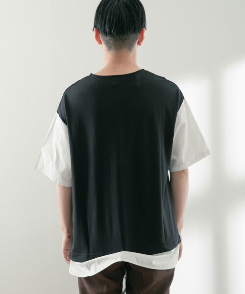 ITEMS URBANRESEARCH（アイテムズ アーバンリサーチ）の「布帛切替レイヤードクルーネックトップス（Tシャツ/カットソー・メンズ・BLK/BEG/MTD/GRY・M/L）」の15枚目の写真