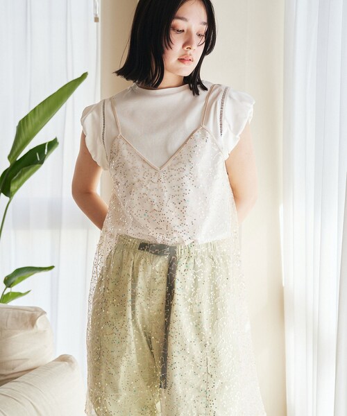 VIS（ビス）の「スパンコールキャミワンピース（ワンピース・レディース・ブラック系/ベージュ系・F）」の5枚目の写真