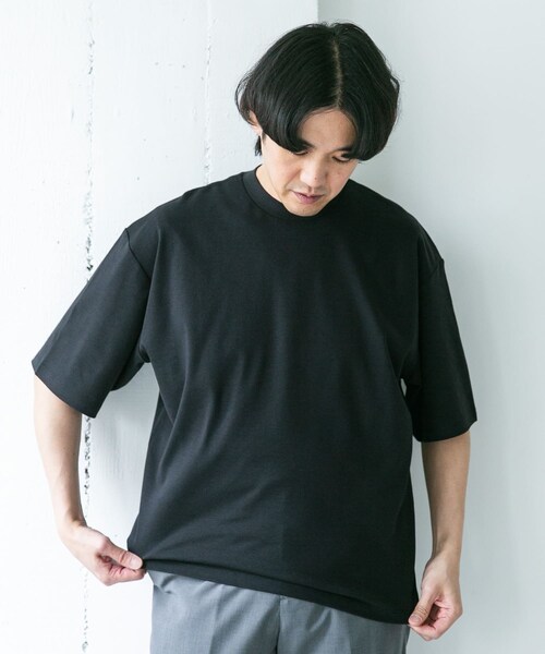 URBAN RESEARCH DOORS（アーバンリサーチドアーズ）の「『UR TECH』防汚ワイドテーパードTシャツ（Tシャツ/カットソー・メンズ・BLUE/WHITE/BLACK・M/L）」の16枚目の写真