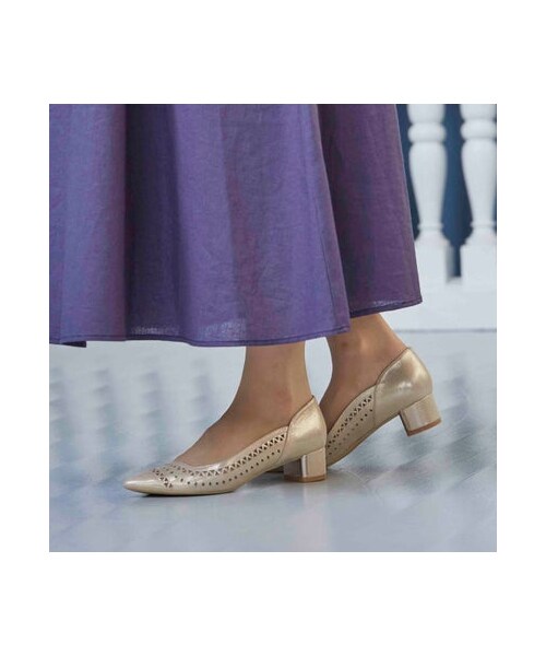 Riz raffinee（リズラフィーネ）の「リズ ラフィーネ Riz raffinee パンチングポインテッドトゥパンプス （パンプス・レディース・BL/BGM/PKS・220/22cm/225/22.5cm/230/23cm/235/23.5cm/240/24cm/245/24.5cm）」の16枚目の写真