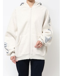 【PSYCHIC FEVER × EVRIS】シャイニースウェットパーカー