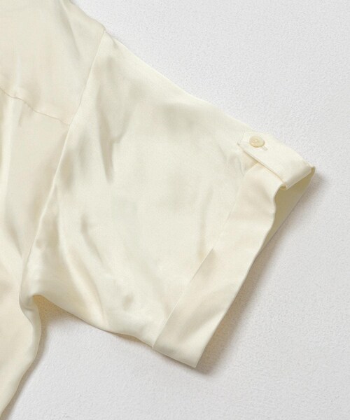 URBAN RESEARCH（アーバンリサーチ）の「ハーフスリーブキュプラシャツ（シャツ/ブラウス・レディース・OFF WHITE/BLACK・Free）」の5枚目の写真