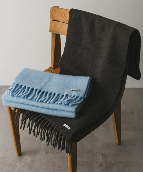 URBAN RESEARCH DOORS(アーバンリサーチドアーズ)の「ボリュームマフラー(マフラー・メンズ・CHARCOAL/L.BLUE・-)」の9枚目の写真