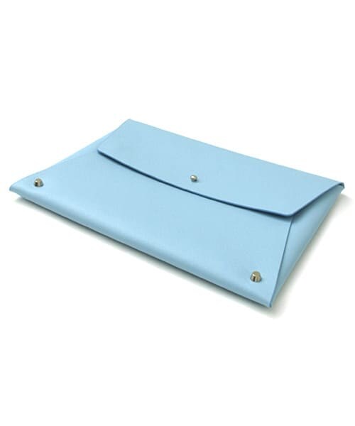 URBAN RESEARCH DOORS（アーバンリサーチドアーズ）の「PVC クラッチバック（クラッチバッグ・レディース・IVORY/BLUE/PINK・one）」の7枚目の写真