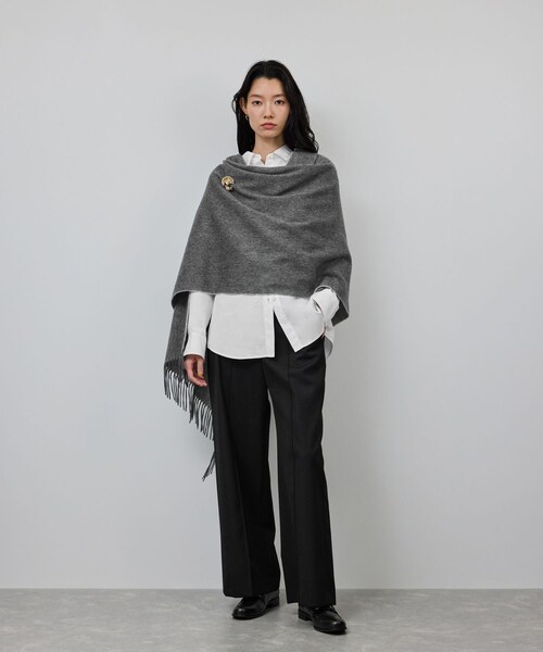 ROPE'（ロペ）の「ラムウールリバーシブルストール（ストール/ショール・レディース・チャコール/ベージュ・F）」の15枚目の写真