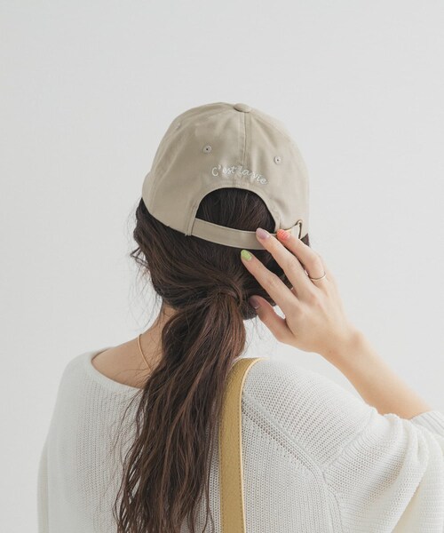 URBAN RESEARCH DOORS（アーバンリサーチドアーズ）の「刺繍ツイルキャップ（キャップ・レディース・LIGHTBEIGE/CHARCOAL/NAVY・One）」の4枚目の写真