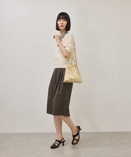 ADAM ET ROPE'（アダムエロペ）の「チャームセットラウンドボストンバッグ（ボストンバッグ・レディース・ブラック/クリーム・F）」の10枚目の写真