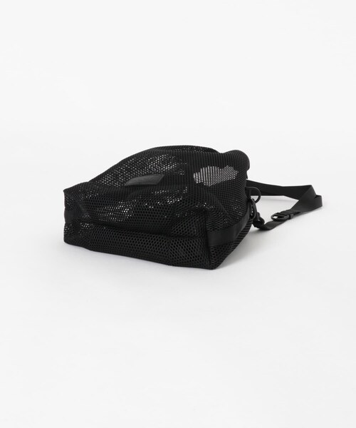 URBAN RESEARCH（アーバンリサーチ）の「BAICYCLON by bagjack　MESH DRAW STRING BAG S（ショルダーバッグ・メンズ・BLACK・FREE）」の5枚目の写真