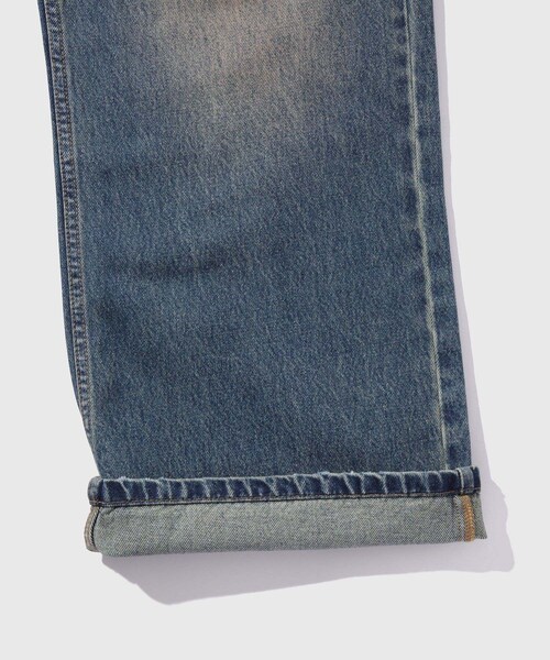 ADAM ET ROPE'(アダムエロペ)の「【CODA/コーダ】FADED DIRTY INDIGO WASHED BREAK CUT FLARED JEANS(デニムパンツ・メンズ・ブルー系・0/1/2)」の10枚目の写真