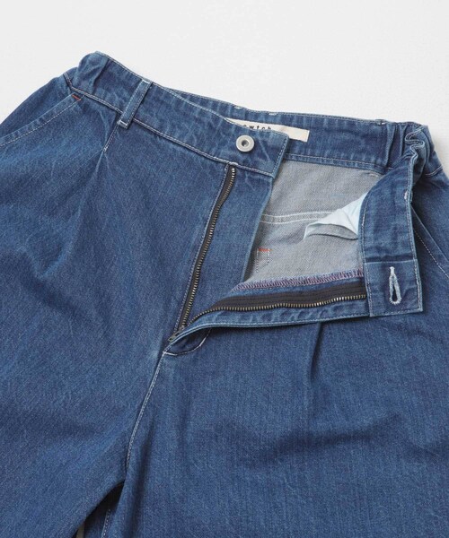 THE GOODLAND MARKET(ザグッドランドマーケット)の「cwtch ORGANIC DENIM WIDEPANTS V(デニムパンツ・レディース・V WASH・1/2)」の4枚目の写真