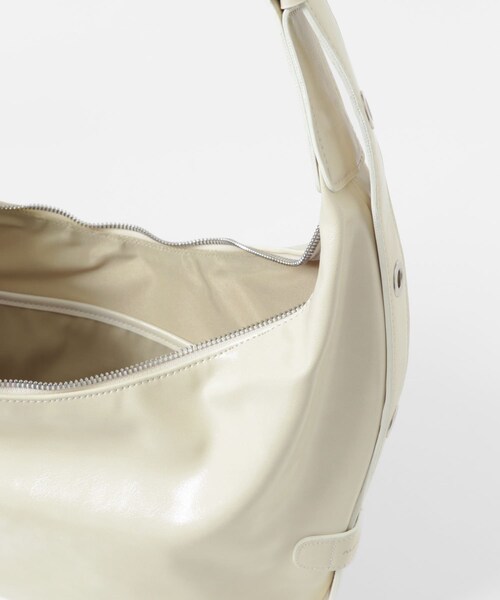 THE GOODLAND MARKET（ザグッドランドマーケット）の「ALICE MARTHA　KARON（ハンドバッグ・レディース・51 IVORY/0 BLACK/59 DBROWN・FREE）」の6枚目の写真