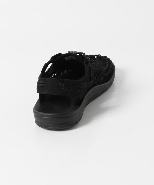 URBAN RESEARCH DOORS(アーバンリサーチドアーズ)の「KEEN UNEEK(サンダル・メンズ・BLK/BLK・8/8.5/9/9.5/10)」の5枚目の写真