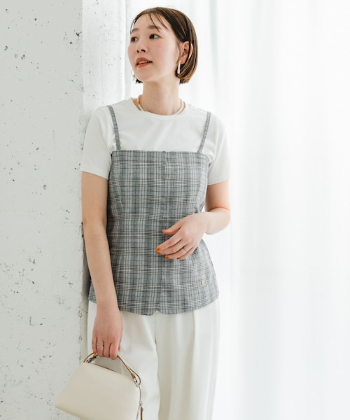 URBAN RESEARCH ROSSO（アーバンリサーチロッソ）の「F by ROSSO　リネン混ビスチェ+半袖Tシャツ（Tシャツ/カットソー・レディース・CCL×BLK/BEG×BEG/CHECK×OFF・FREE）」の3枚目の写真