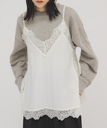 KBF | ヴィンテージライクレースキャミソール(キャミソール)