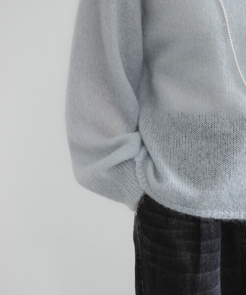 URBAN RESEARCH(アーバンリサーチ)の「ヘアリールーズニット(ニット/セーター・レディース・L.PINK/RED/L.BLUE/TOP GRAY/OFF WHITE・Free)」の16枚目の写真