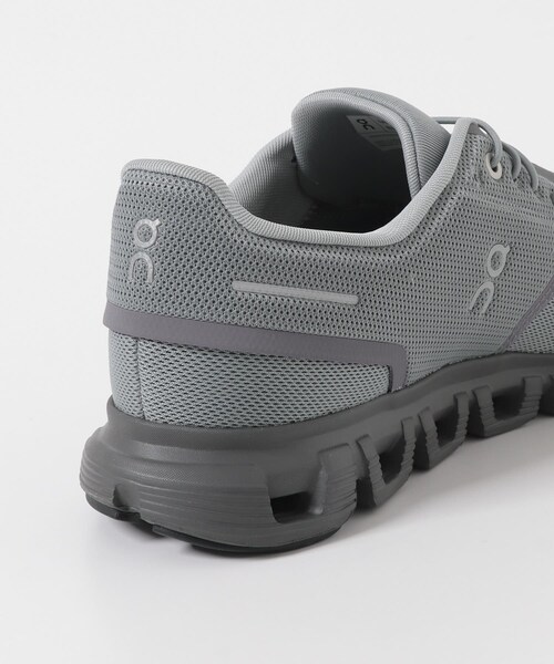 URBAN RESEARCH DOORS（アーバンリサーチドアーズ）の「On　Cloud 6（スニーカー・メンズ・Black/Apollo/Evergreen/Olive・26/26.5/27/27.5/28/28.5/29/30）」の19枚目の写真