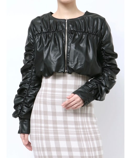 RESEXXY（リゼクシー）の「ヘムバルンギャザーブルゾン（ブルゾン・レディース・ブラック/ベージュ・F）」の2枚目の写真