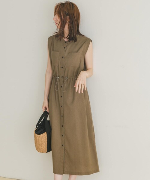 ITEMS URBANRESEARCH（アイテムズ アーバンリサーチ）の「ウエストドロストノースリワンピース（ワンピース・レディース・NVY/GRN/L.BRN・FREE）」の9枚目の写真