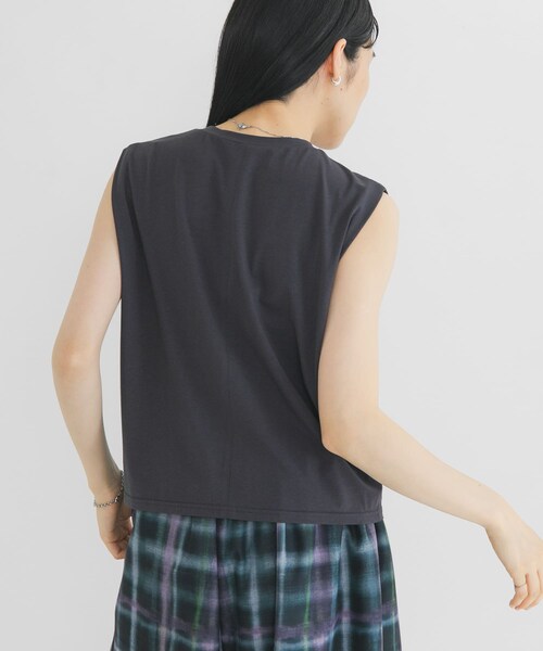 KBF（ケイビーエフ）の「ショルダータックカットソー（タンクトップ・レディース・CHARCOAL/OFF/L.BLUE・One）」の16枚目の写真