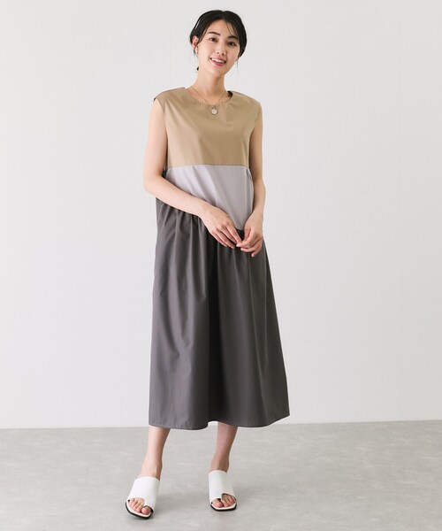 Jayro（ジャイロ）の「配色ノースリーブワンピース（ワンピース・レディース・ベージュ/グリーン/ブルー・M）」の5枚目の写真