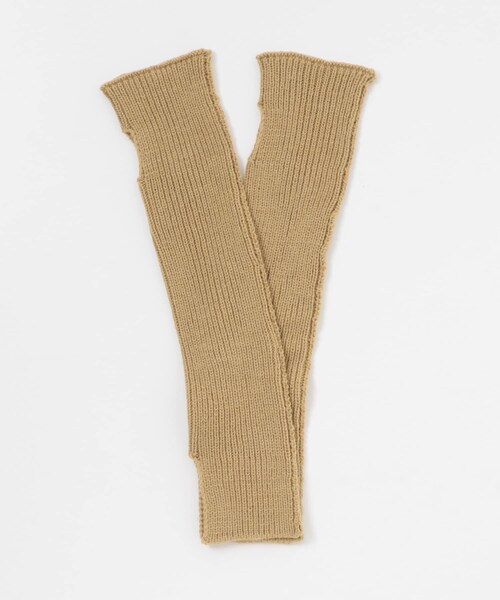 KBF（ケイビーエフ）の「スリットリブアームウォーマー（ベルト・レディース・BEIGE/CHARCOAL/CAMEL・one）」の17枚目の写真