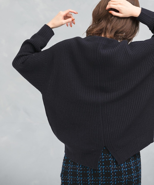 URBAN RESEARCH ROSSO（アーバンリサーチロッソ）の「ボートネックバックスリット畦ニット（ニット/セーター・レディース・OFF WHITE/LEMON/MINT/D/NAVY・FREE）」の3枚目の写真