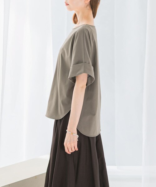 URBAN RESEARCH ROSSO（アーバンリサーチロッソ）の「UVカットデザインスリーブプルオーバー（Tシャツ/カットソー・レディース・OFF WHITE/MOCHA/YELLOW/NAVY・FREE）」の20枚目の写真